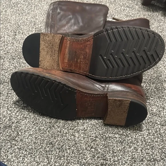 Classic Frye Veronica Knee Moto Boots 9.5 - Picture 3 of 3